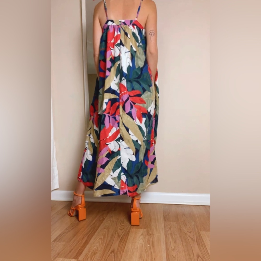 Sleeveless Floral Dress